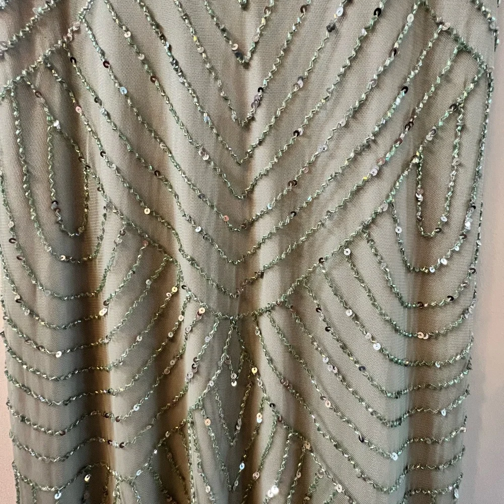 Adrianna Papell Art Deco Beaded Blouson Gown, Mint, size 4 - Picture 4 of 6